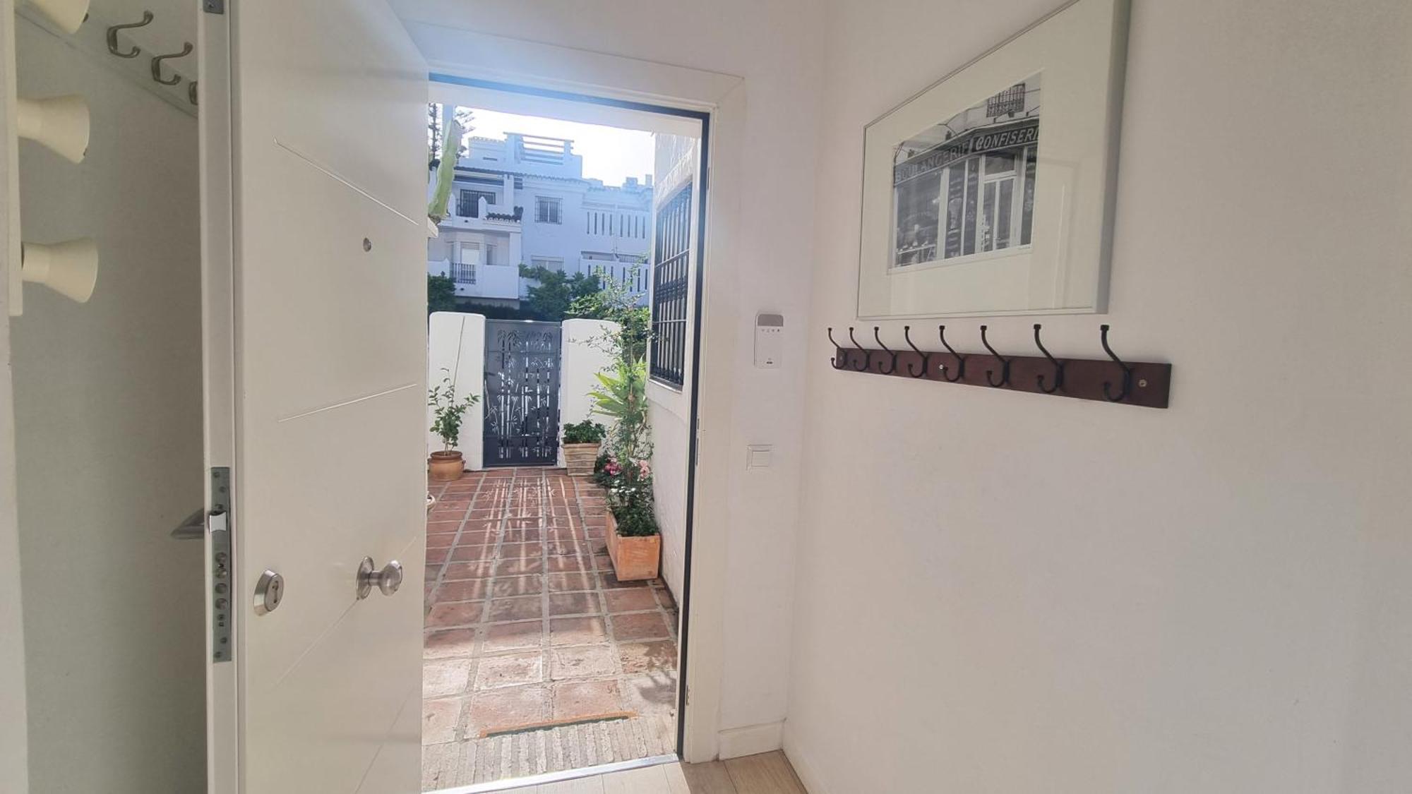 4 Bed House With Pool Walk To Puerto Banus Fast Internet Villa Marbella Exterior photo